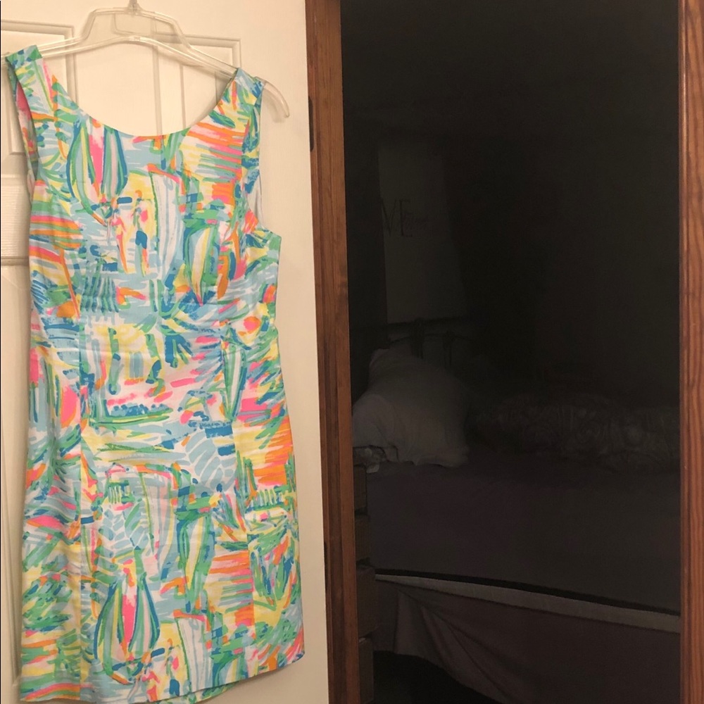 Classic Lily Pulitzer dress with back tie.